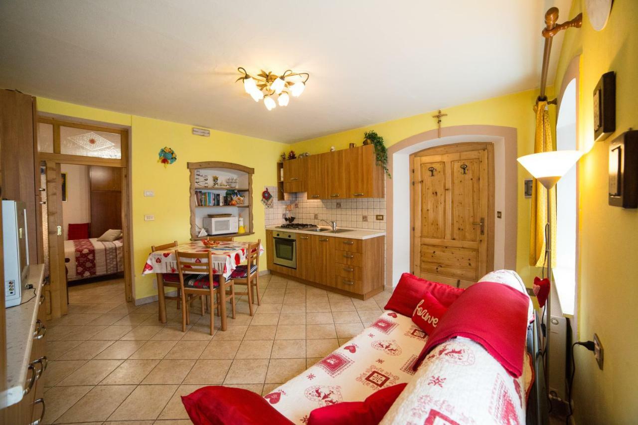 Casa Zambelli Apartment Candide Luaran gambar